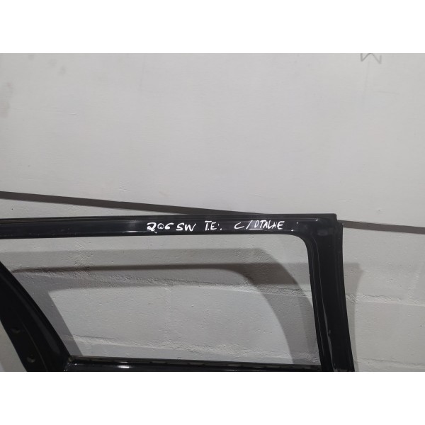 Porta Traseira Esquerda Peugeot 206 Sw 2007 Com Detalhe