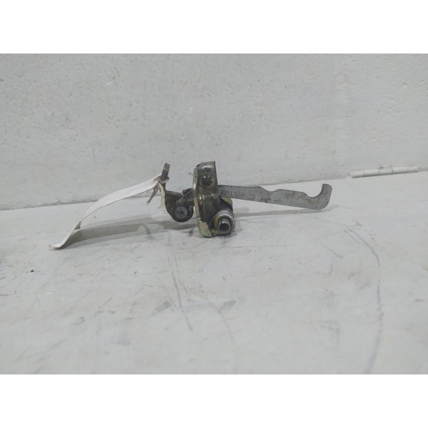 Limitador Porta Traseira Esquerda Peugeot 206 Sw 1.4 2007